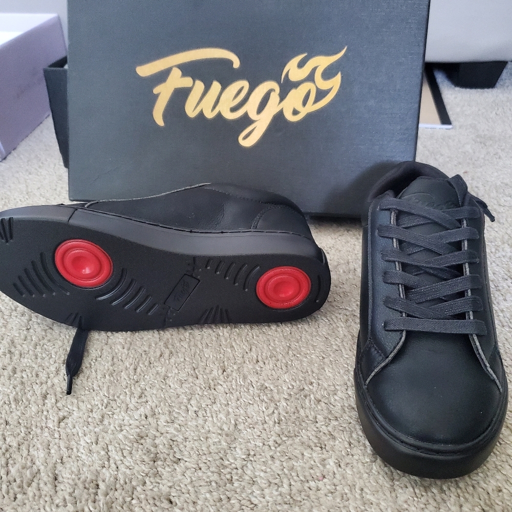 FUEGO size 5 dance sneakers. NEW
